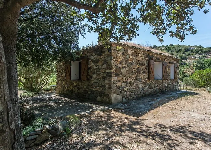 Les Jardins De Foata Casa de Férias