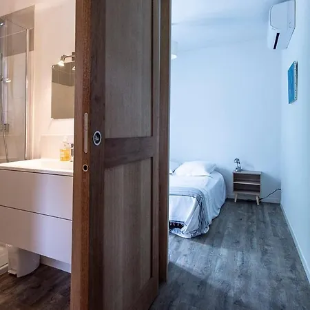 Les Jardins De Foata 度假居 *