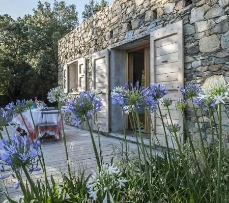 Hébergement de vacances Les Jardins De Foata *