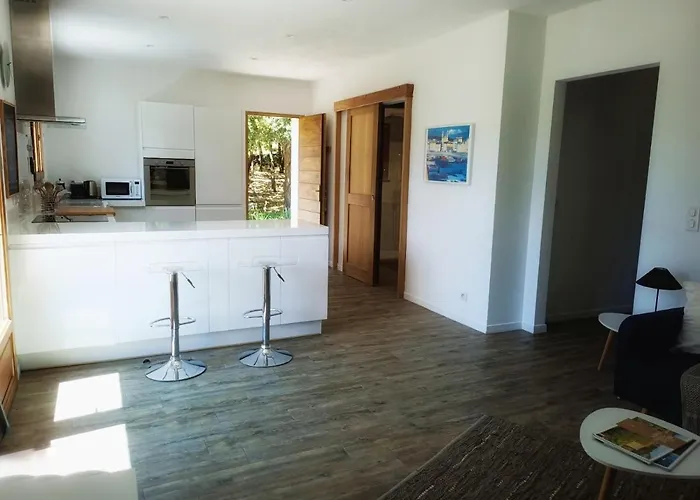 Les Jardins De Foata Hébergement de vacances *